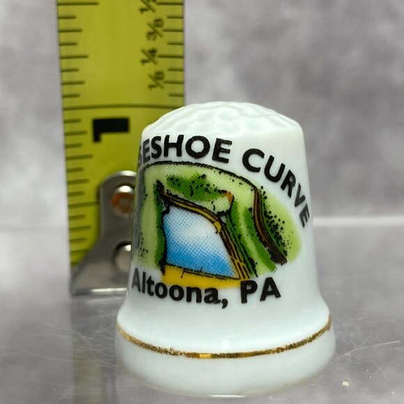 Vintage Horseshoe Curve Thimble Altoona PA Souvenir Porcelain Collectible - Picture 10 of 10